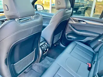 BMW X3 xDrive20i AT - M Sport  Navi  Kamera uvm.