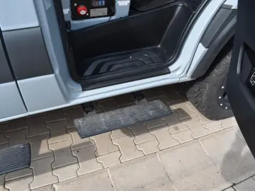 MERCEDES-BENZ James Cook 419 CDI 4x4 9 G-Tronic Slide Out