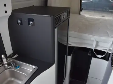 MERCEDES-BENZ James Cook 419 CDI 4x4 9 G-Tronic Slide Out