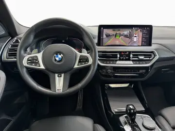 BMW X3 xD30i M SPORT Laser DAPr HUD Sthz Pano HK AHK