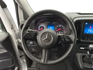 MERCEDES-BENZ Vito 116 KA Lang DAB Navi Klima Sitzhz…