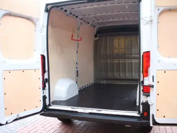 FIAT Ducato 35 L2H2 180  Automatik Kamera Navi