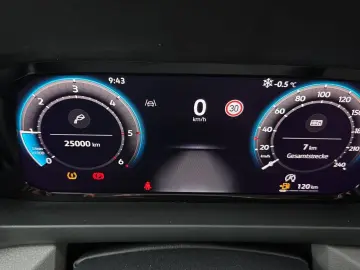 VW Crafter Kasten TDI 130kW langer Radst. VORB. AHK