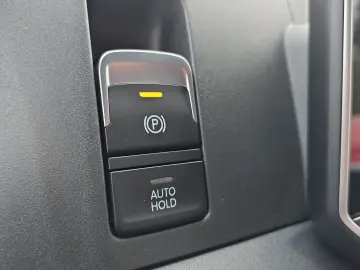 VW Crafter Kasten TDI 130kW langer Radst. VORB. AHK