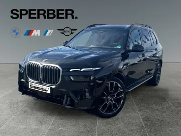 BMW X7 xDrive40i 22 Zoll Autobahnassistent Sky Loung