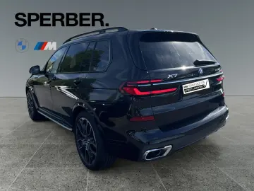 BMW X7 xDrive40i 22 Zoll Autobahnassistent Sky Loung