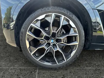 BMW X7 xDrive40i 22 Zoll Autobahnassistent Sky Loung