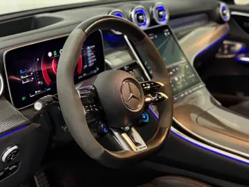 MERCEDES-BENZ GLC 43 AMG Performance AHK Dist 21  Ni…