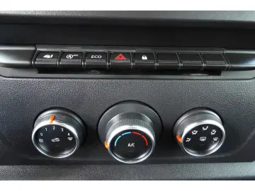 RENAULT Master III DoKa DreiseitenKipper L3H1 3 5t AHK