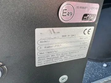 MERCEDES-BENZ Sprinter 317 CDI Rollstuhl Behinderten Lift