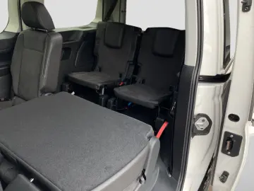 VW Caddy Maxi Edition eHybrid TSI DSG 7-Sitze NAVI