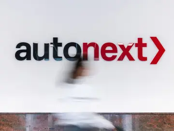 MERCEDES-BENZ C 220d T 4Matic  2xAvantgarde  Pano Hi…