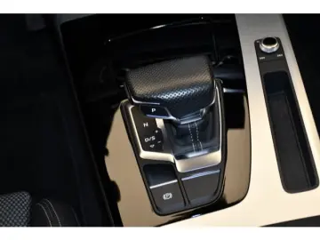 AUDI Q5 50 TFSI e S-tronic quattro Tempo Einparkhi Si