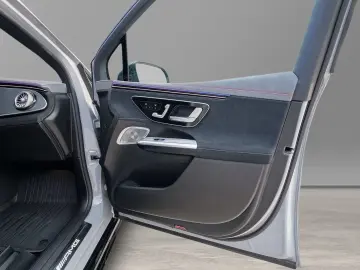 MERCEDES-BENZ EQE SUV AMG 53 4Matic  Burmester