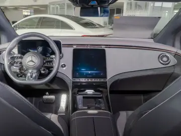 MERCEDES-BENZ EQE SUV 53 AMG 4M  Premium Distr. LED …