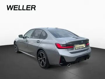 BMW 320d xDrive M Sport HUD PA  ACC AHK Leas 329 -