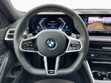 BMW 320d xDrive M Sport HUD PA  ACC AHK Leas 329 -