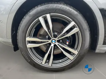 BMW X7 M60i xDrive M Sportpaket Pro Pano Sky Lounge