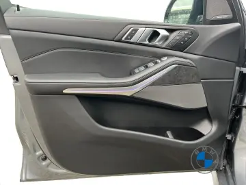 BMW X7 M60i xDrive M Sportpaket Pro Pano Sky Lounge