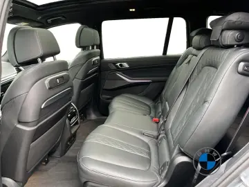 BMW X7 M60i xDrive M Sportpaket Pro Pano Sky Lounge