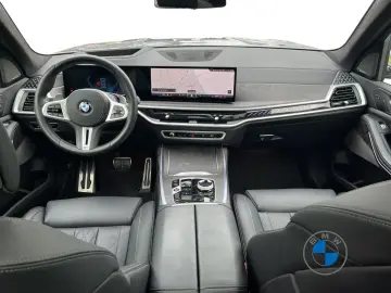 BMW X7 M60i xDrive M Sportpaket Pro Pano Sky Lounge