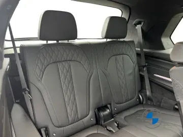 BMW X7 M60i xDrive M Sportpaket Pro Pano Sky Lounge