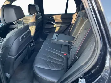 BMW X5 xDr40d M Sport Pro Pano AHK DAPro PAPro SoftC