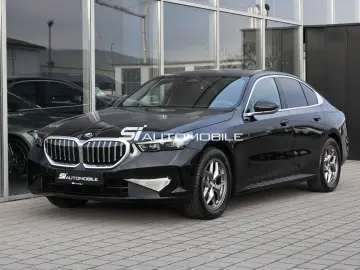 BMW 520d  KOMFORTSITZE PANO SITZKLIMA STANDHEIZ 360