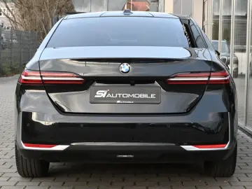 BMW 520d  KOMFORTSITZE PANO SITZKLIMA STANDHEIZ 360