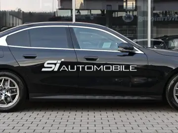 BMW 520d  KOMFORTSITZE PANO SITZKLIMA STANDHEIZ 360