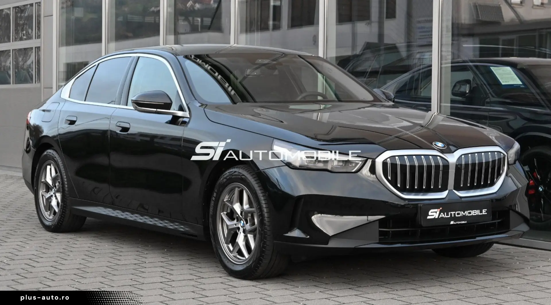 BMW 520d  KOMFORTSITZE PANO SITZKLIMA STANDHEIZ 360