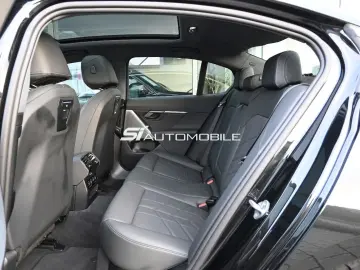 BMW 520d  KOMFORTSITZE PANO SITZKLIMA STANDHEIZ 360