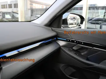 BMW 520d  KOMFORTSITZE PANO SITZKLIMA STANDHEIZ 360
