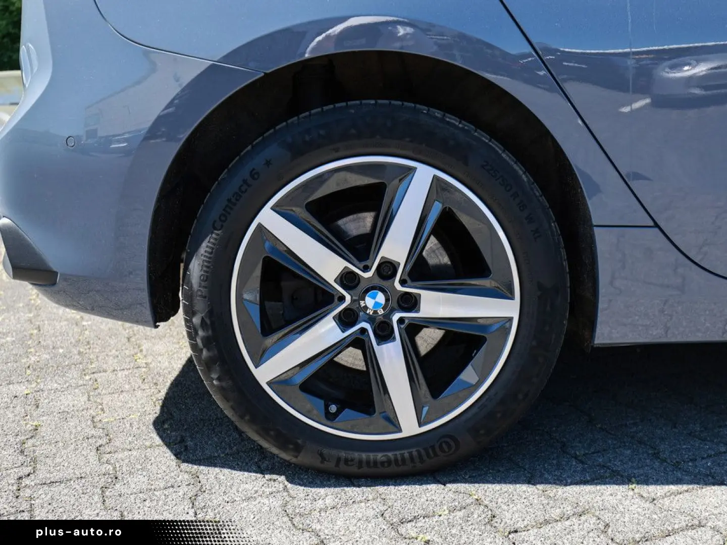 BMW 223 Active Tourer xDrive AHK LED ACC NAVI H K