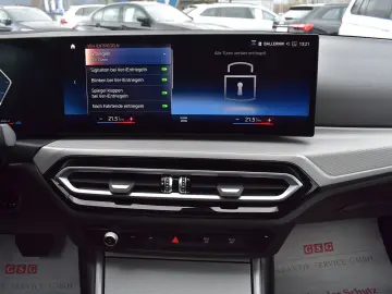 BMW 320 d xDrive LED Head-Up DAB SHZ Navi Kamera ACC