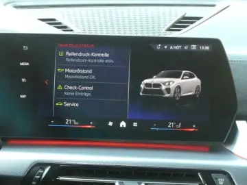BMW X2 20i sDrive M Sport ACC Pl. elSitz Mass PANO