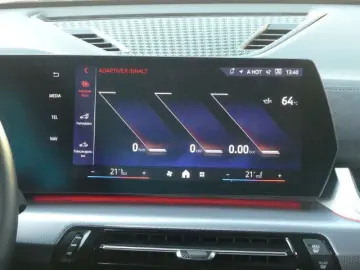 BMW X2 20i sDrive M Sport ACC Pl. elSitz Mass PANO