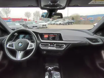 BMW 220d Gran Coupé xDrive  AHK H K HuD Pano Key ACC