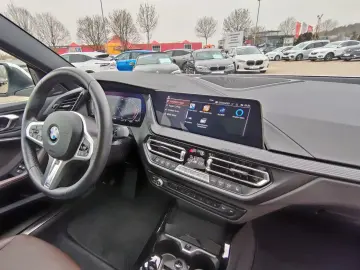 BMW 220d Gran Coupé xDrive  AHK H K HuD Pano Key ACC