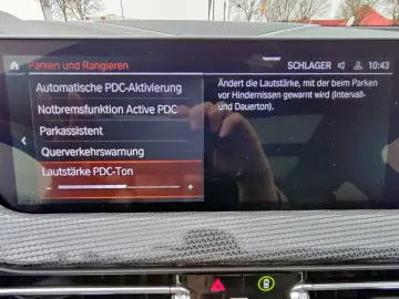 BMW 220d Gran Coupé xDrive  AHK H K HuD Pano Key ACC