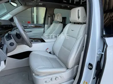 CADILLAC Escalade 6.2 V8 ESV Sport Platinum EU-Navi AHK