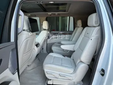 CADILLAC Escalade 6.2 V8 ESV Sport Platinum EU-Navi AHK