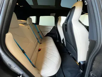 BMW iX 40 xDrive Sport Sky AHK Massage DAProf