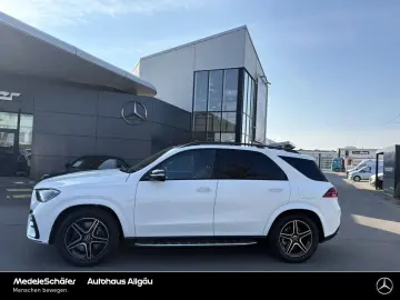 MERCEDES-BENZ GLE 350 de 4M AMG Night Airmatic Pano …
