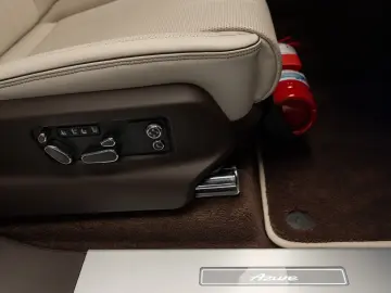 BENTLEY Bentayga 4.0 V8 EWB Azure 4WD Autom.