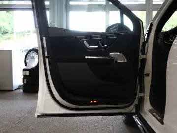 MERCEDES-BENZ EQE 43 AMG 4M PremiumPlus Hyper HUD Fahrassis