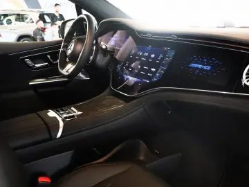 MERCEDES-BENZ EQE 43 AMG 4M PremiumPlus Hyper HUD Fahrassis