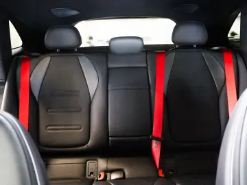 MERCEDES-BENZ EQE 43 AMG 4M PremiumPlus Hyper HUD Fahrassis