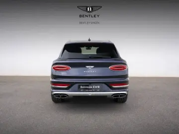 BENTLEY Bentayga EWB Mulliner V8