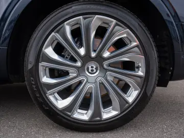 BENTLEY Bentayga EWB Mulliner V8